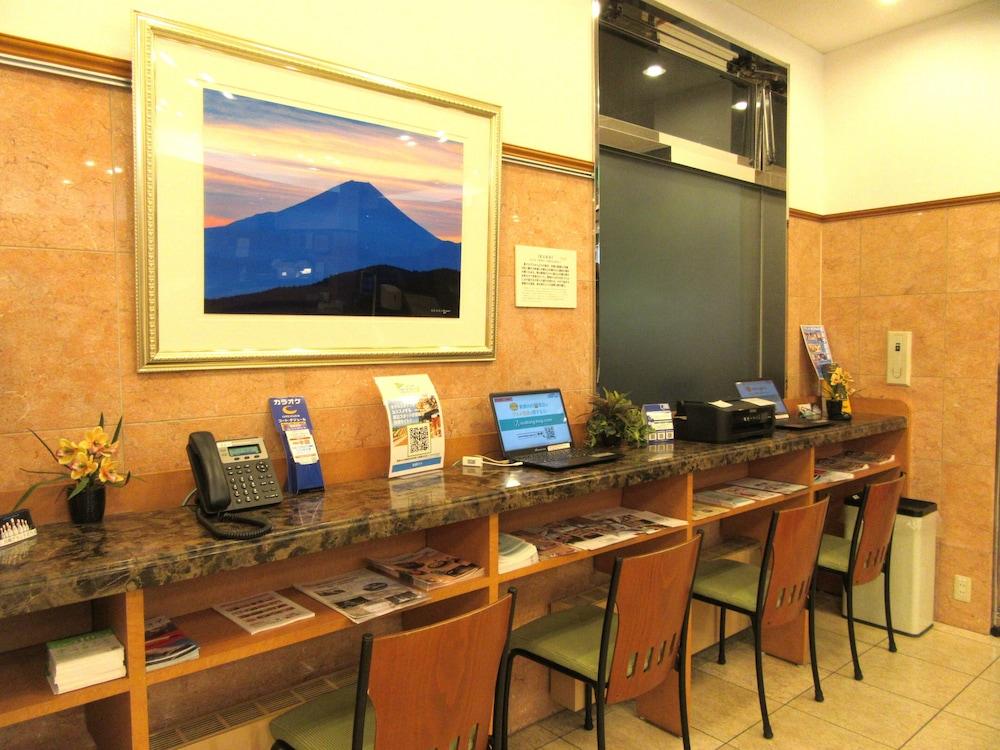 Hotel Toyoko Kawasaki Ekimae Shiyakusho-dori 3*